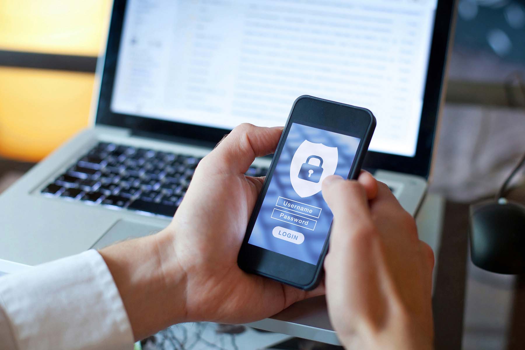 blog-privacy-tips-editorial-1800x1200
